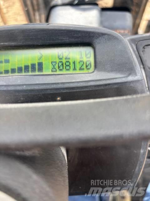 Yale 25 GDPVX شاحنات الديزل
