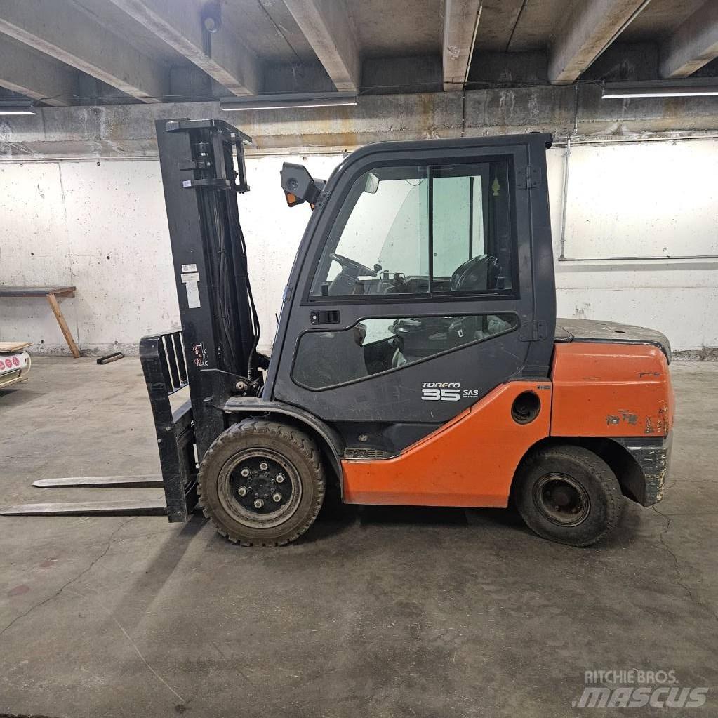 Toyota 52-8FDJF35 شاحنات الديزل