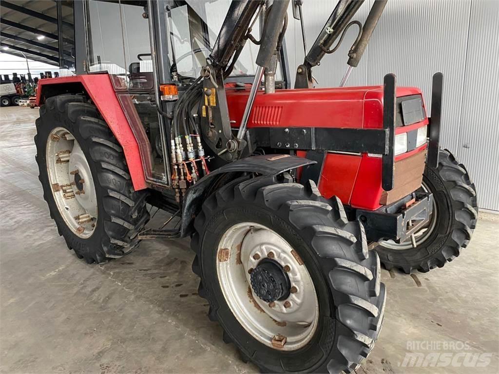 Case IH 840 AS الجرارات