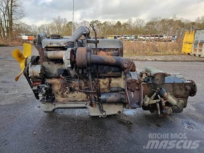  Engines DHR 825 مكونات أخرى