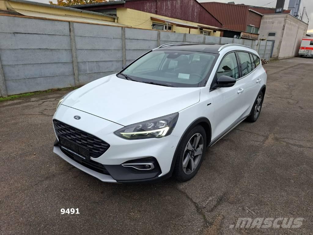 Ford Focus سيارات