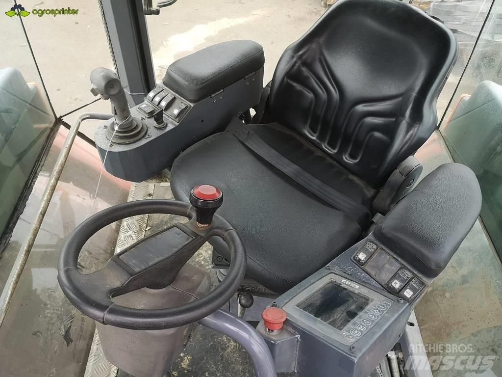 Hamm DV 40 VV مداحل ثنائية الاسطوانة