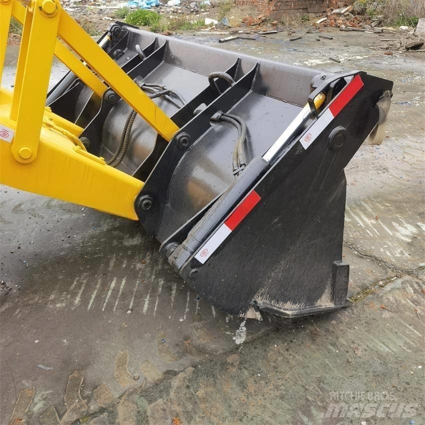 JCB 4CX لوادر ذات جرافات عكسية