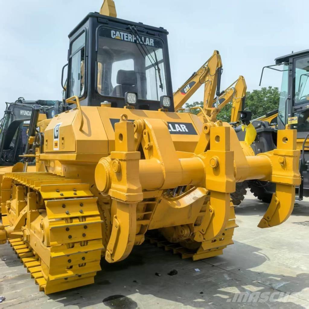 CAT D6D بلدوزرات مجنزرة
