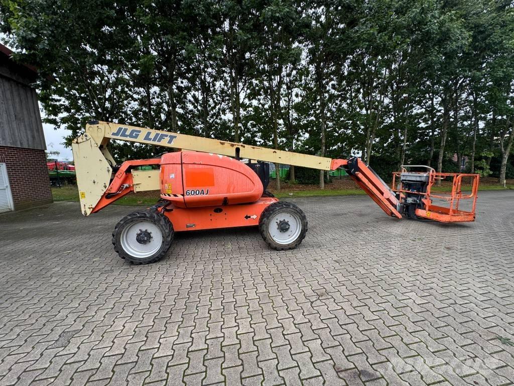 JLG 600 AJ رافعات سلة مفصلية