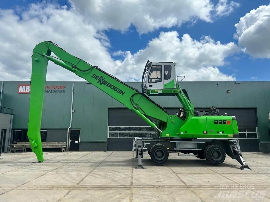 Sennebogen 835M E مناولات المخلفات / مناولات صناعية