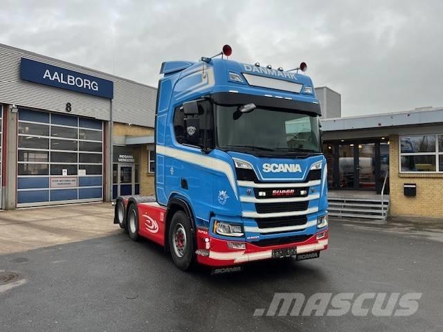 Scania R 500 وحدات الجر