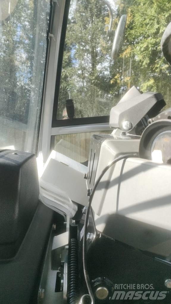 Wacker Neuson DV 60 عربات نقل قلابة للمواقع