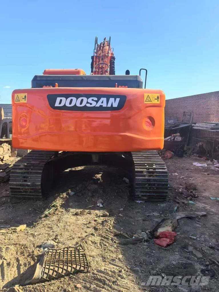 Doosan DX225 حفارات زحافة
