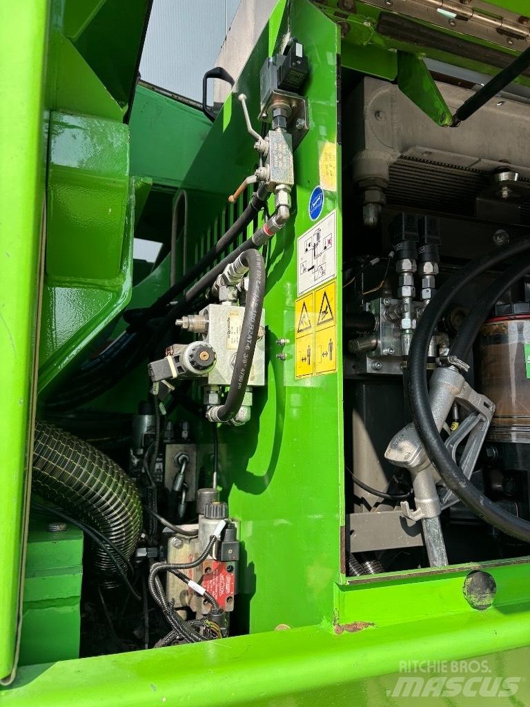Sennebogen 730 M-HD مناولات المخلفات / مناولات صناعية