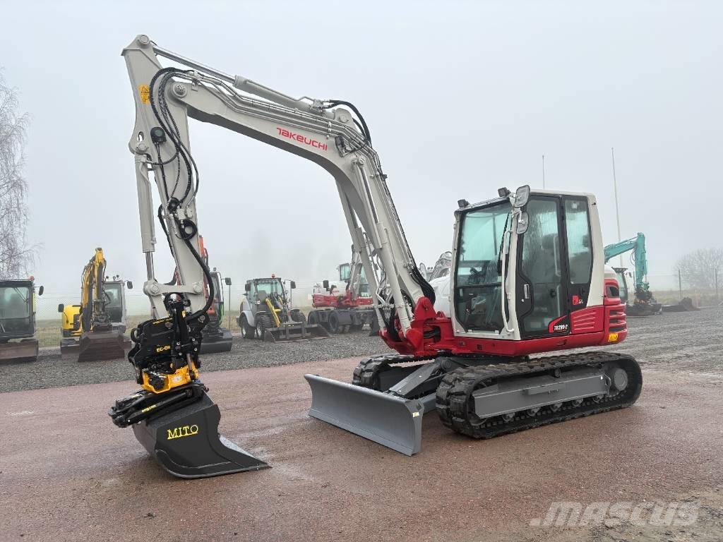 Takeuchi TB290 حفارات وسط 7 طن - 12 طن