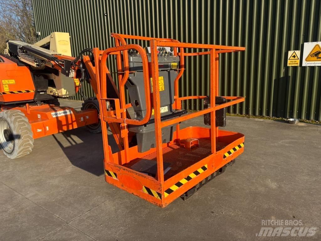 JLG 340 AJ رافعات سلة مفصلية
