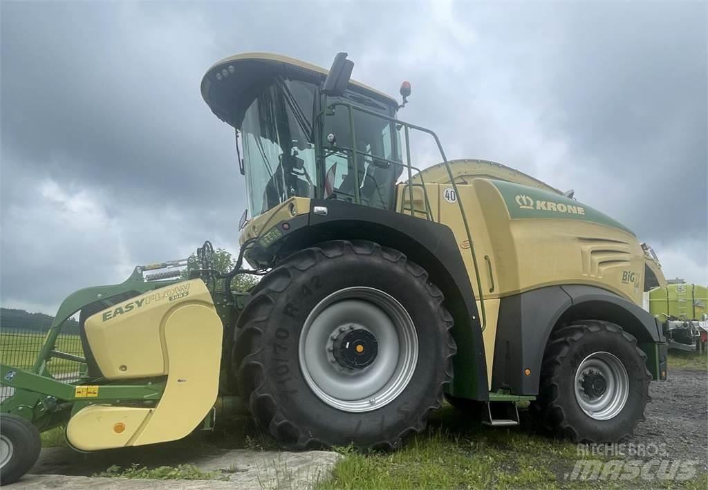 Krone Big X 630 علافات ذاتية الدفع
