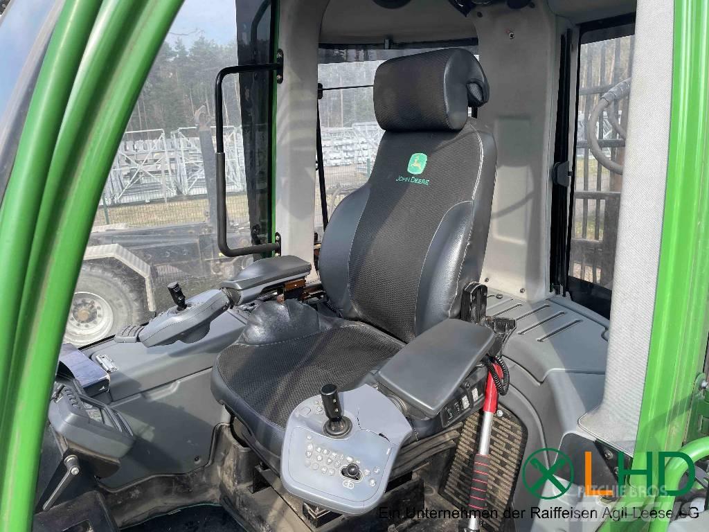 John Deere 1210 E شاحنات