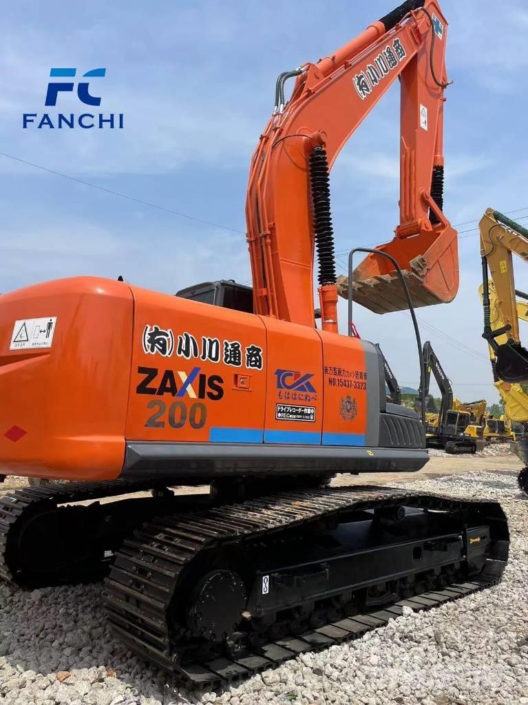 Hitachi ZX 200 حفارات زحافة