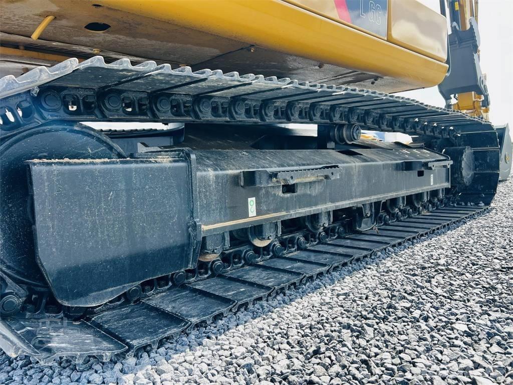 CAT 313 F LGC حفارات زحافة