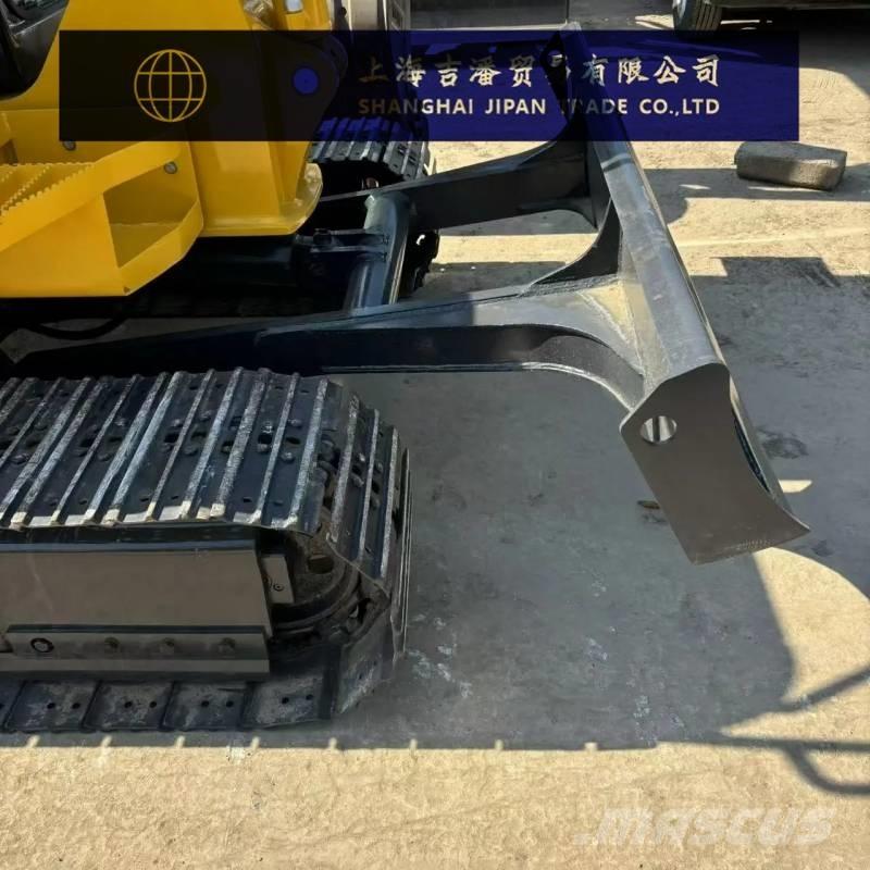 Komatsu PC 56 حفارات صغيرة أقل من 7 طن (حفارات صغيرة)