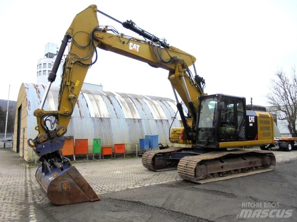 CAT 326 F LN حفارات زحافة