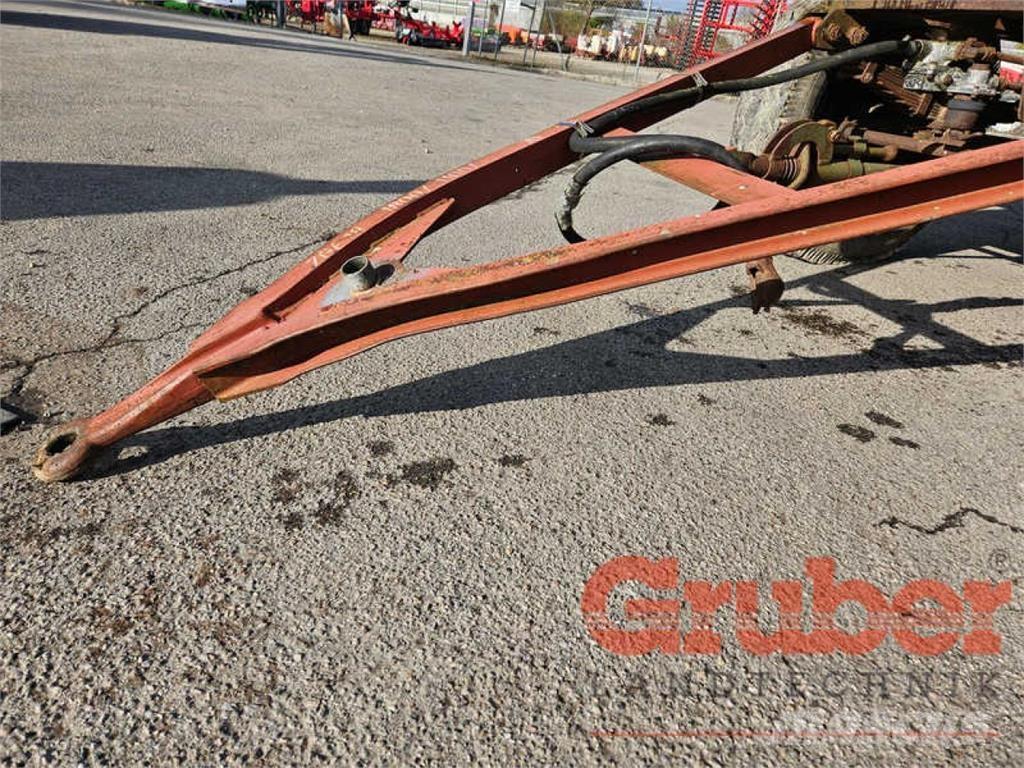 Lindner 2-Achs مقطورات أخرى