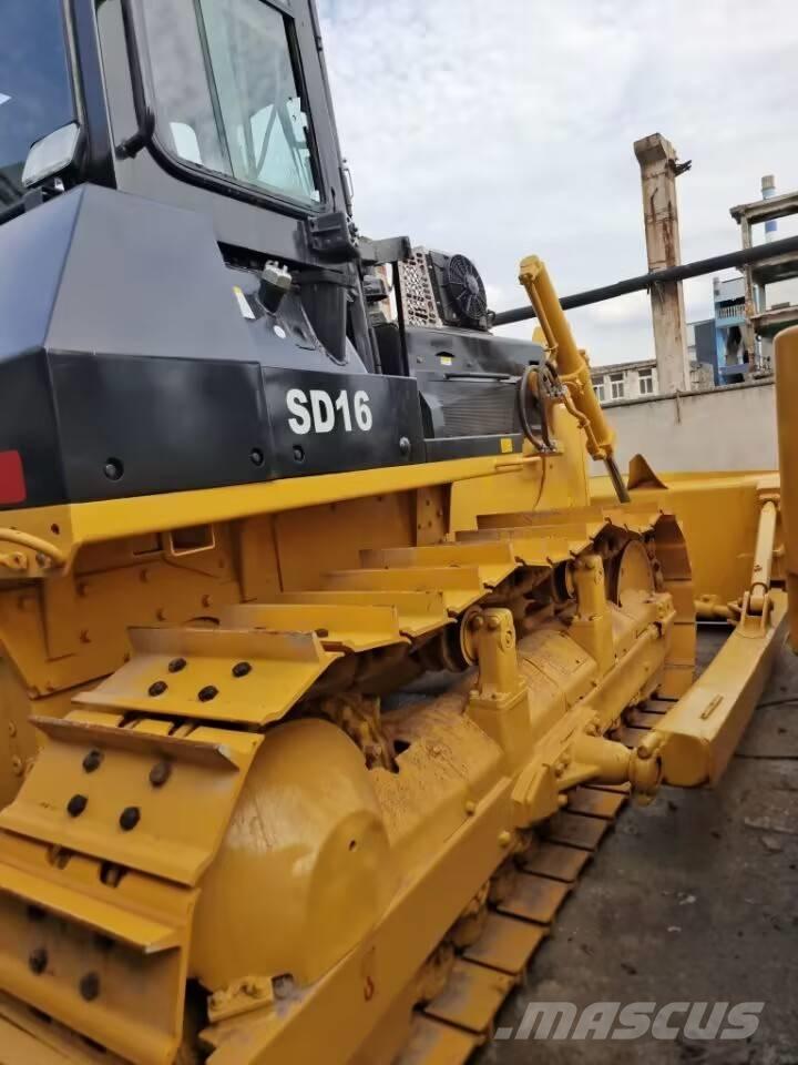 Shantui SD 16 بلدوزرات مجنزرة