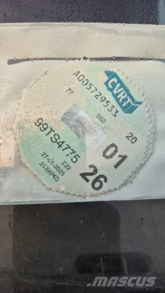 Scania 144G 530HP V8 شاحنات أخرى