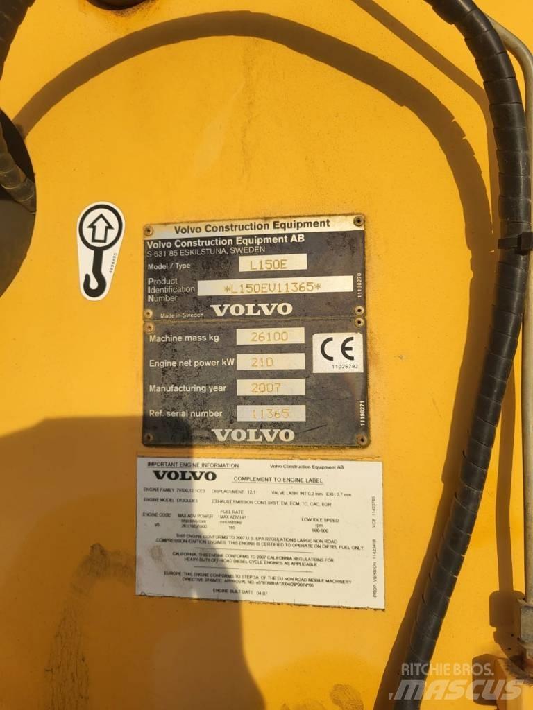 Volvo L 150 E لوادر بعجل
