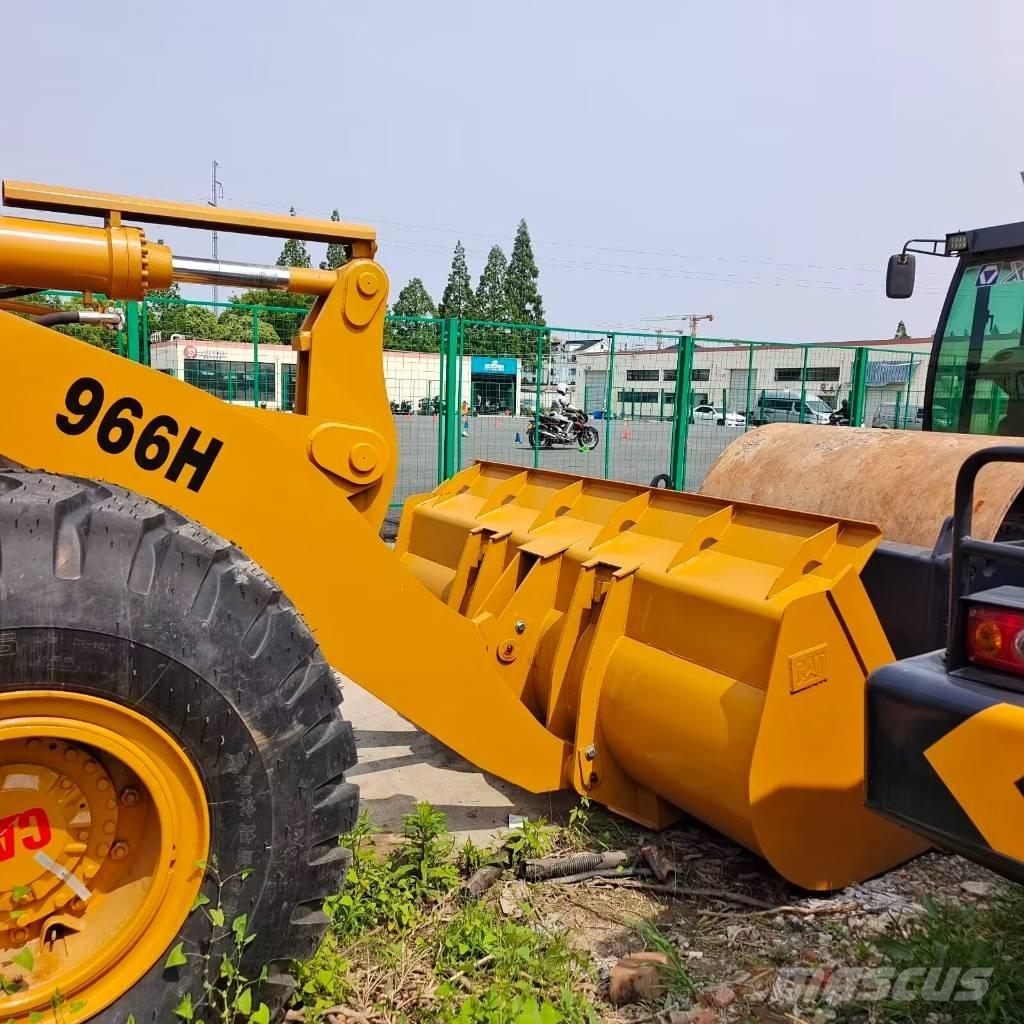 CAT 966 H لوادر بعجل
