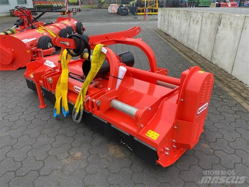Maschio Bufalo 280 معدات أخرى لحصاد العلف