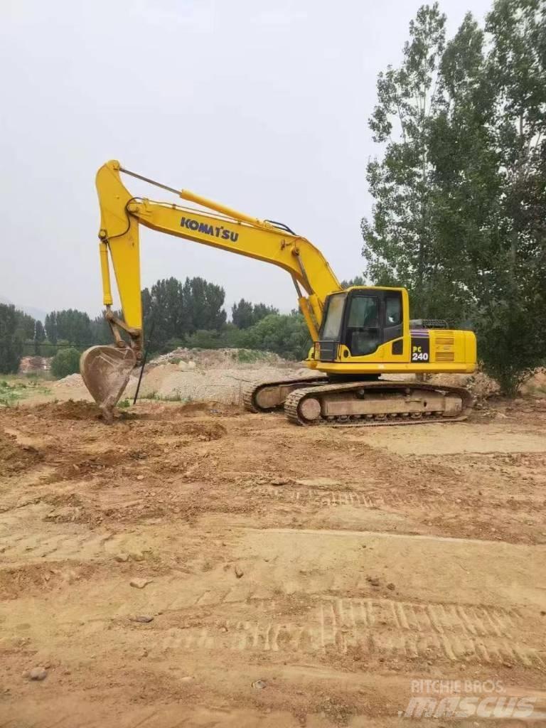 Komatsu PC 240 حفارات زحافة