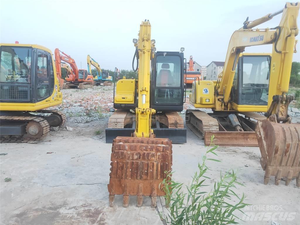 Hyundai R80-7 حفارات زحافة