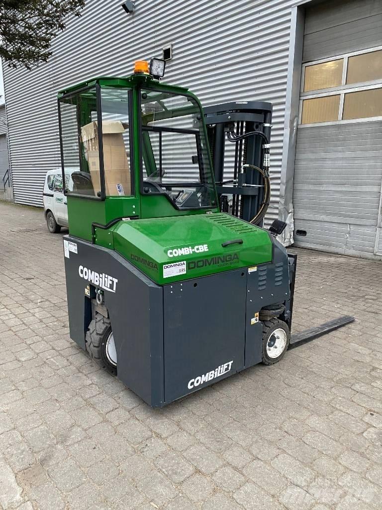 Combilift CBE 2500 شاحنة المناولة رباعية الاتجاهات