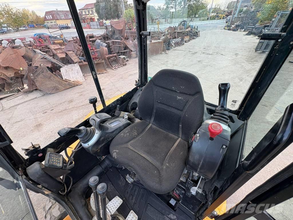 JCB 8025 ZTS حفارات صغيرة أقل من 7 طن (حفارات صغيرة)