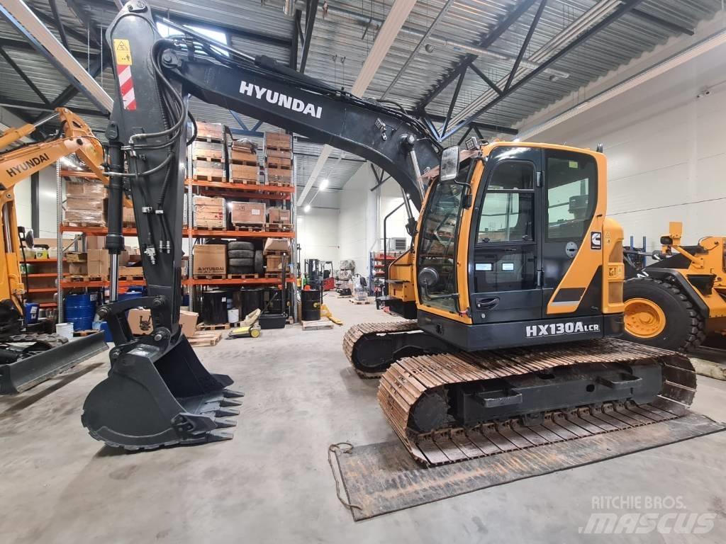 Hyundai HX 130 ALCR حفارات زحافة