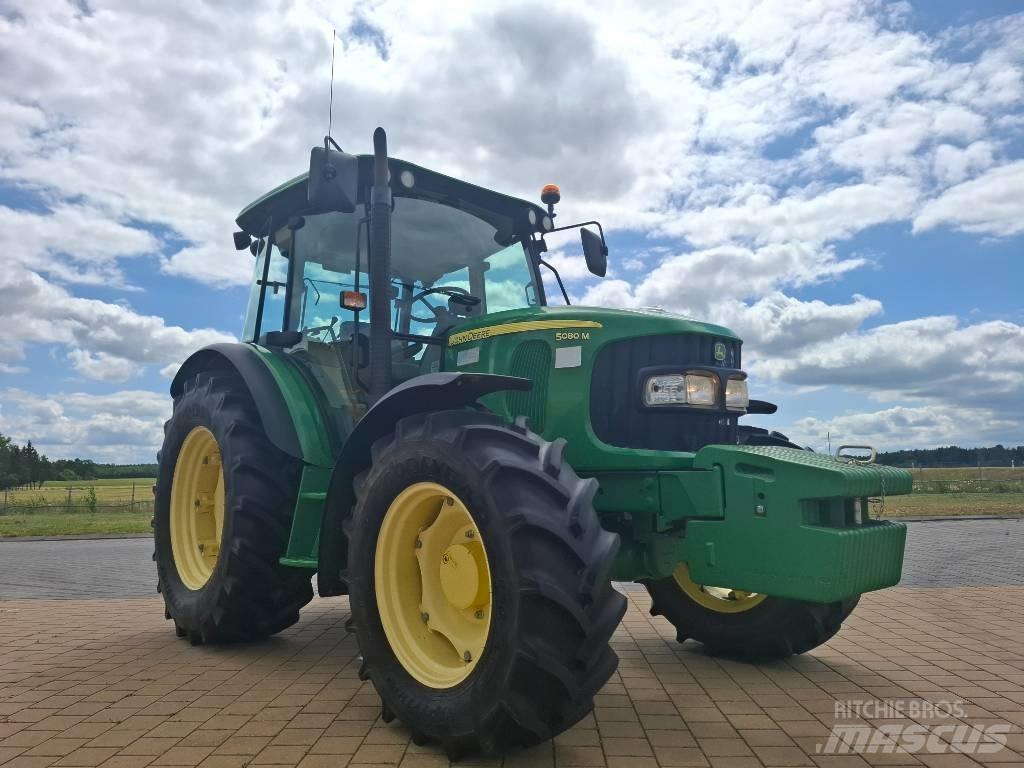 John Deere 5080M الجرارات