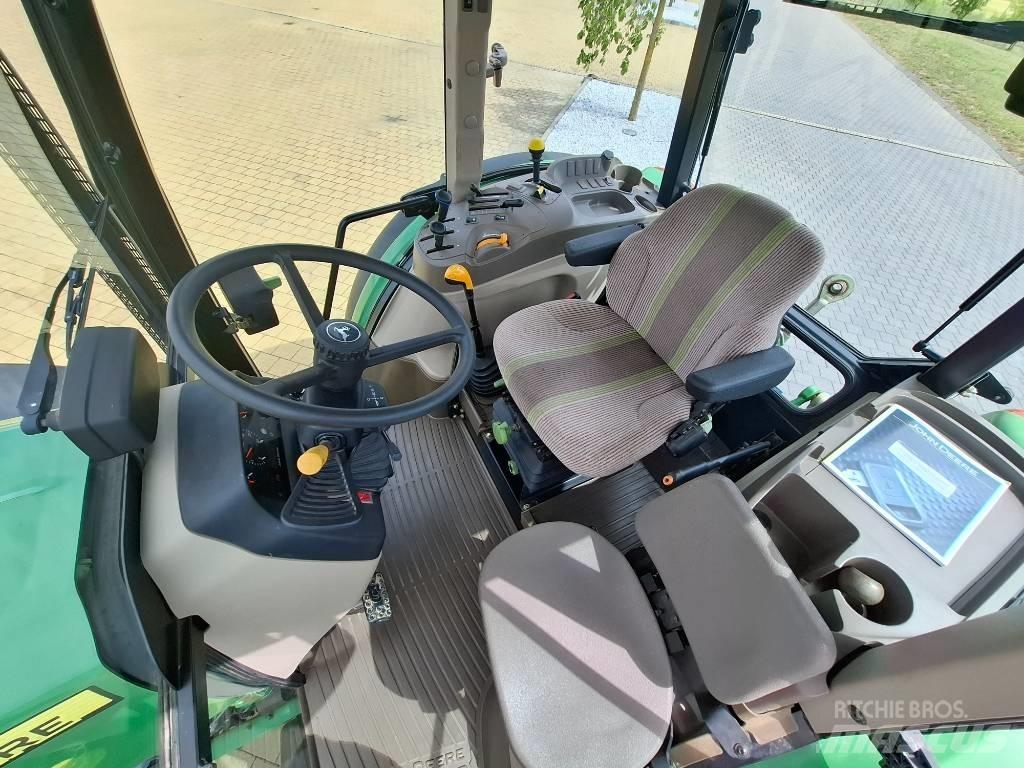 John Deere 5080M الجرارات