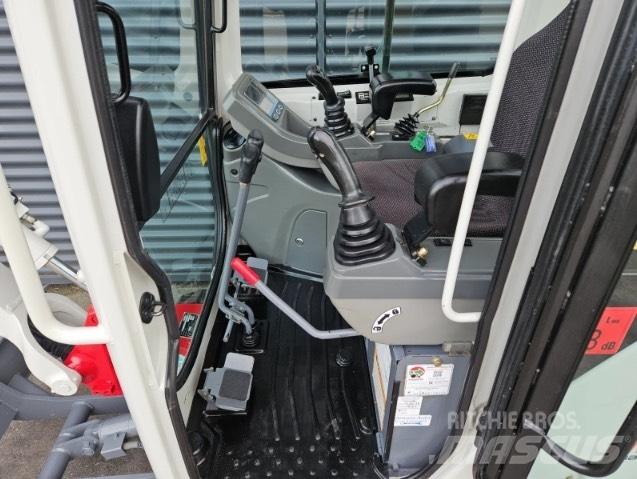 Takeuchi TB 216 حفارات صغيرة أقل من 7 طن (حفارات صغيرة)