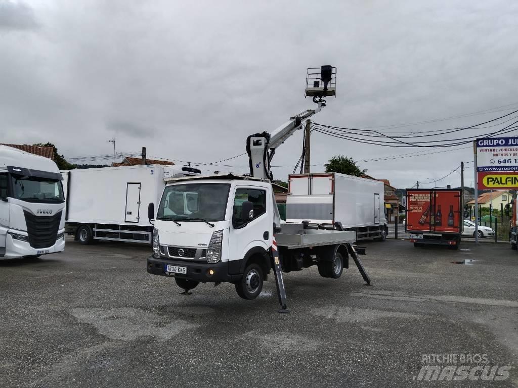 Nissan CABSTAR 35.13 شاحنات الرافعات