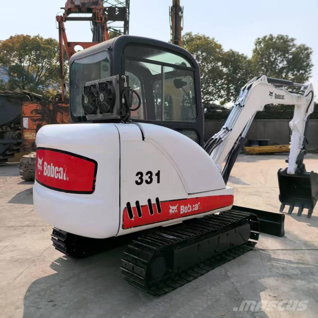 Bobcat 331 حفارات صغيرة أقل من 7 طن (حفارات صغيرة)