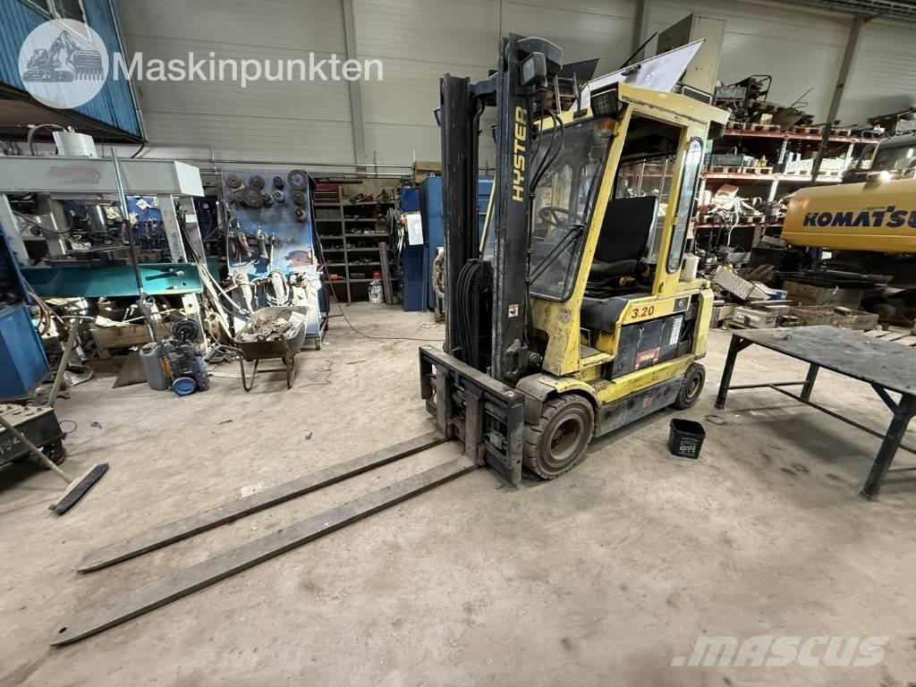 Hyster J 3.20 XM شاحنات ذات رافعات شوكية تعمل بالكهرباء