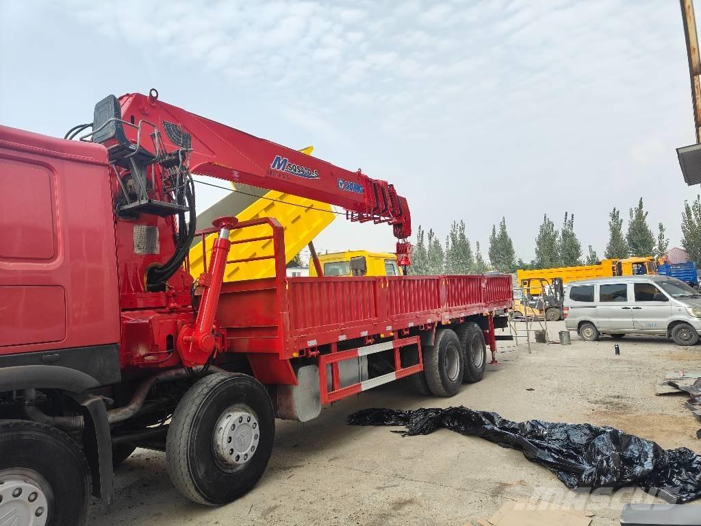 Howo 8*4 16tons شاحنات قلابة