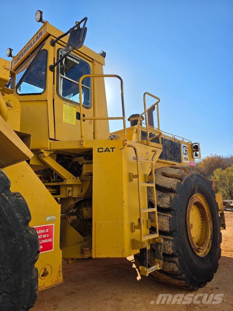 CAT 988 B لوادر بعجل