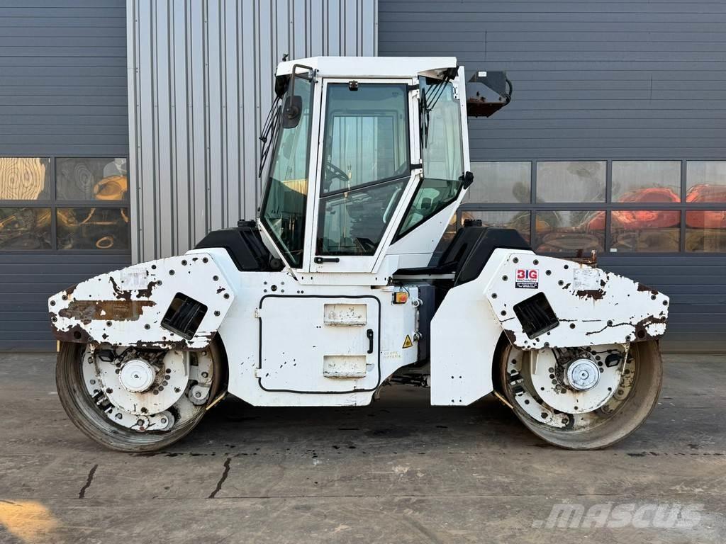 Hamm HD110 مداحل ثنائية الاسطوانة