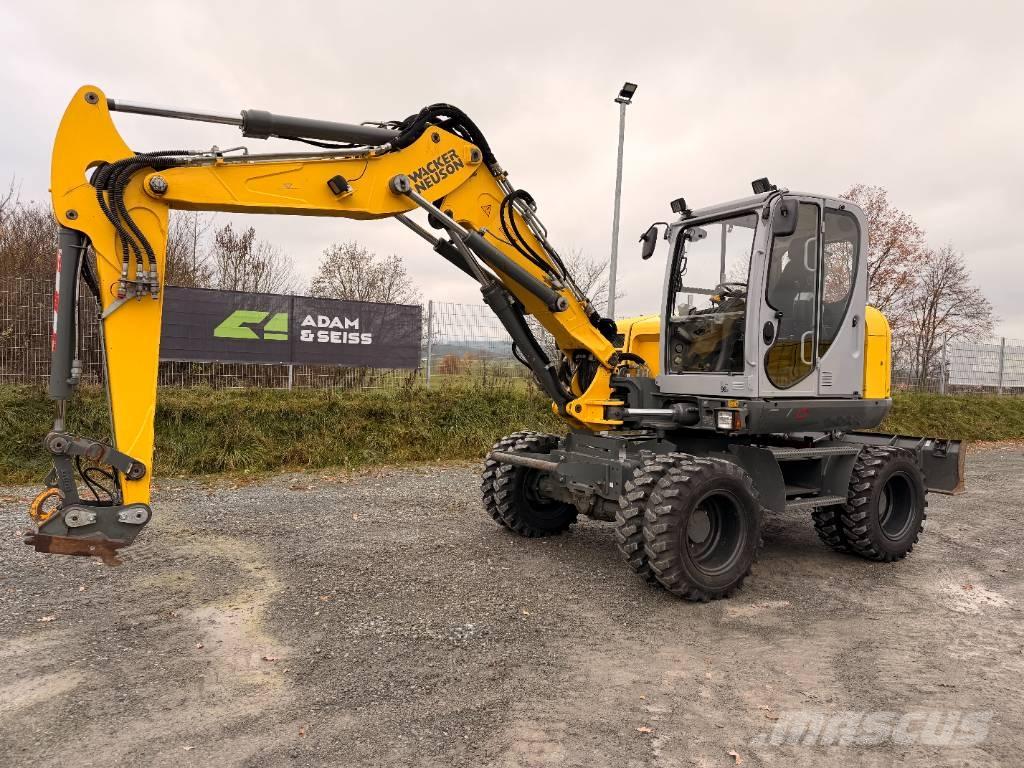 Wacker Neuson EW100 حفارات بعجل