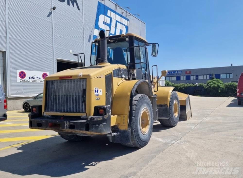 CAT 962H لوادر بعجل