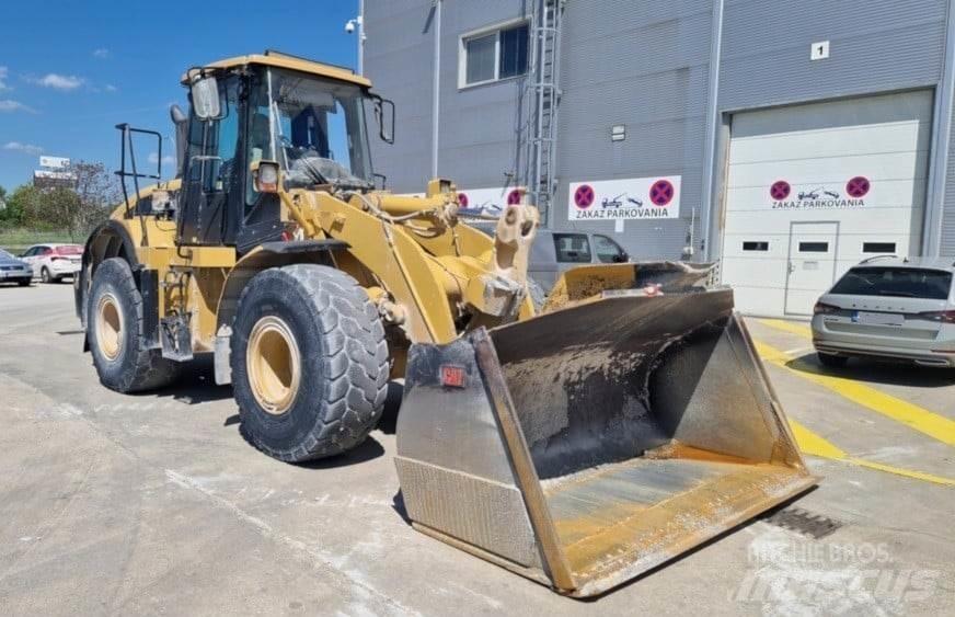 CAT 962H لوادر بعجل