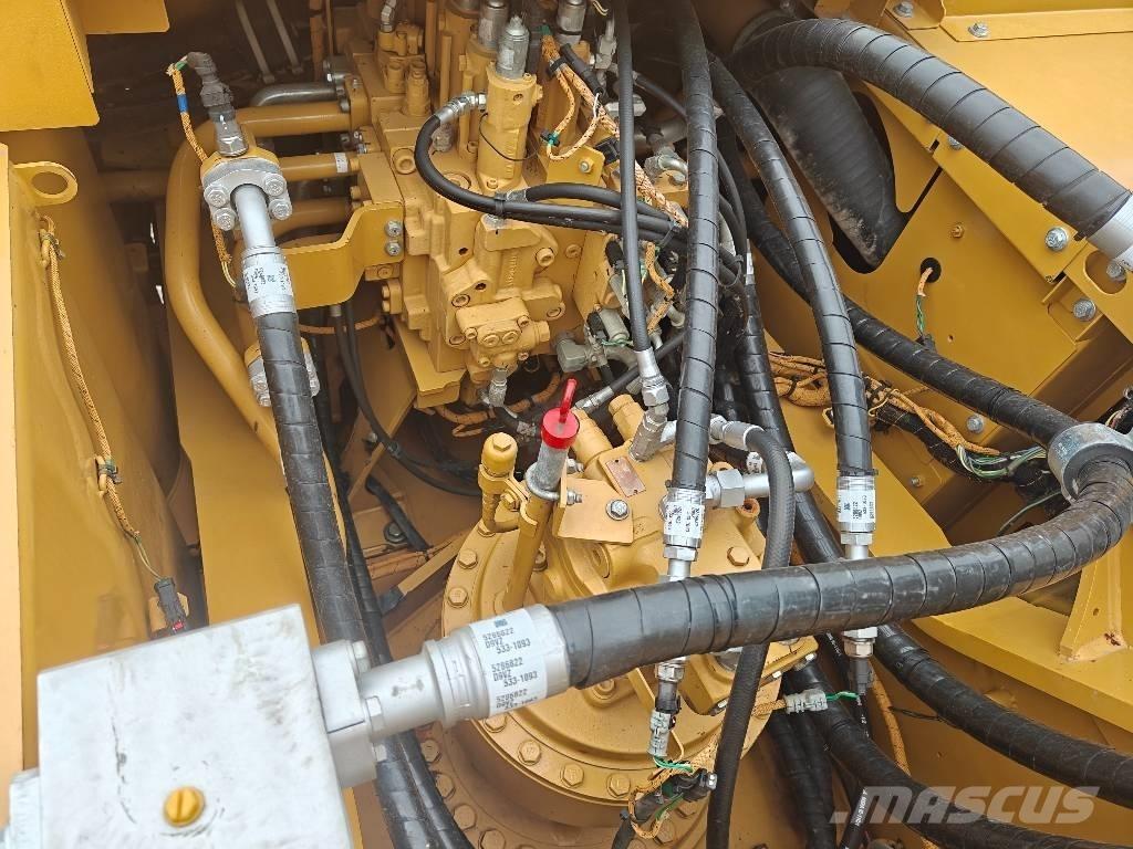 CAT 345 GC حفارات زحافة