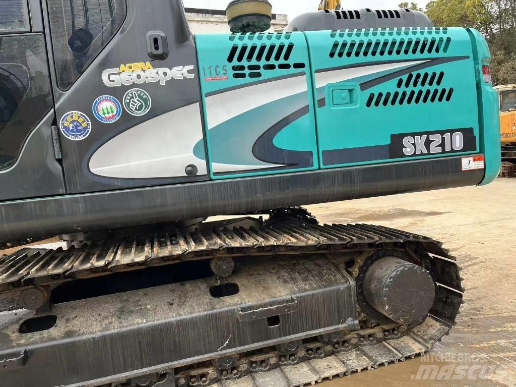 Kobelco SK 210 حفارات زحافة