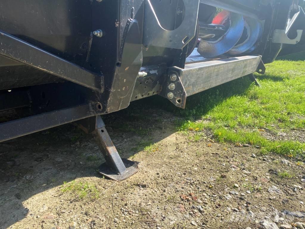 Geringhoff RD 830/B رؤوس الحصادات الدراسات