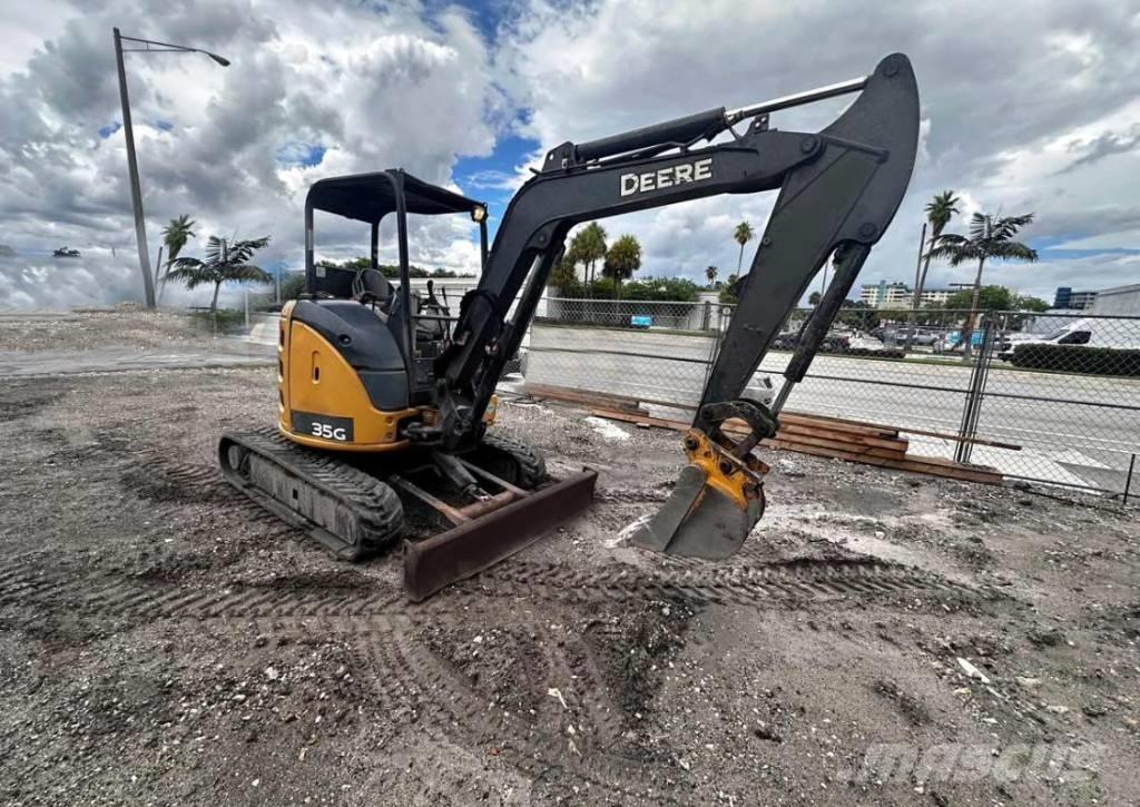 John Deere 35 G حفارات زحافة