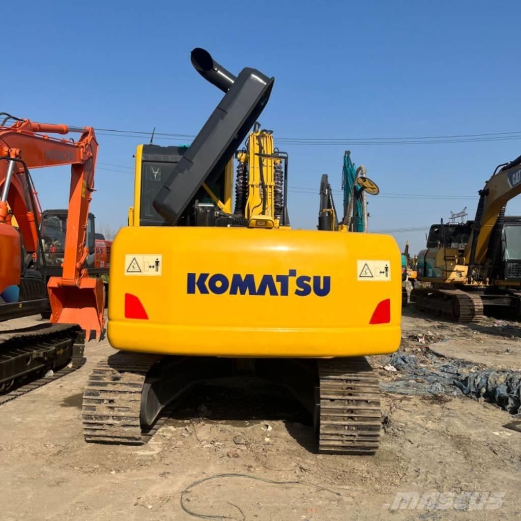 Komatsu PC 120 حفارات وسط 7 طن - 12 طن